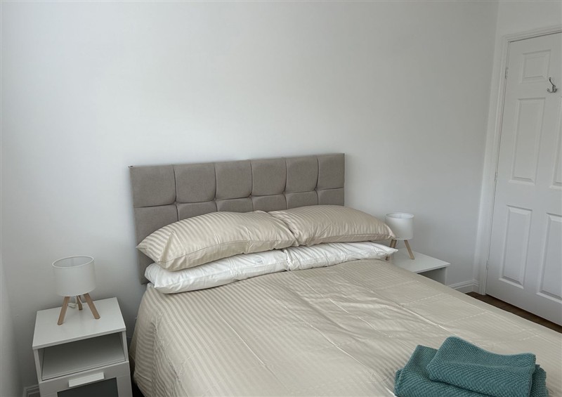 One of the bedrooms (photo 3) at 40 Gloddaeth View, Penrhyn Bay