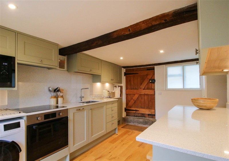 This is the kitchen (photo 2) at 41 High Street, Bishops Castle