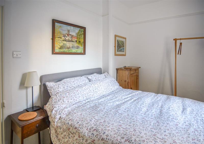 One of the 2 bedrooms at 42 Coombe Street, Lyme Regis