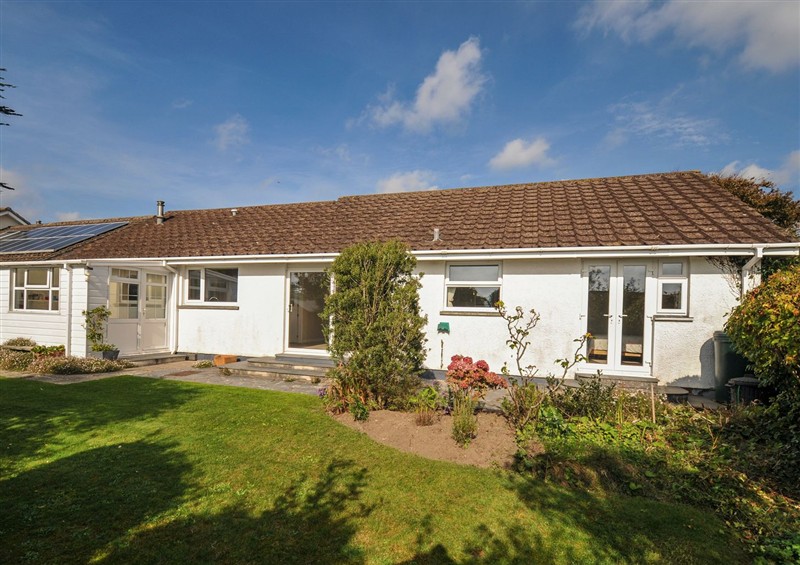 This is the setting of 42 Little Trelyn at 42 Little Trelyn, Rock