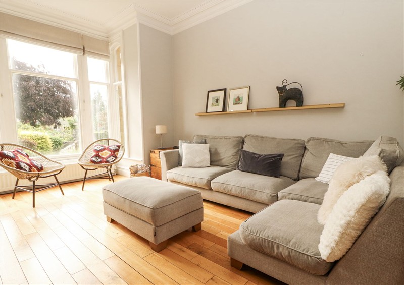 Enjoy the living room (photo 2) at 43 Station Road, Keswick