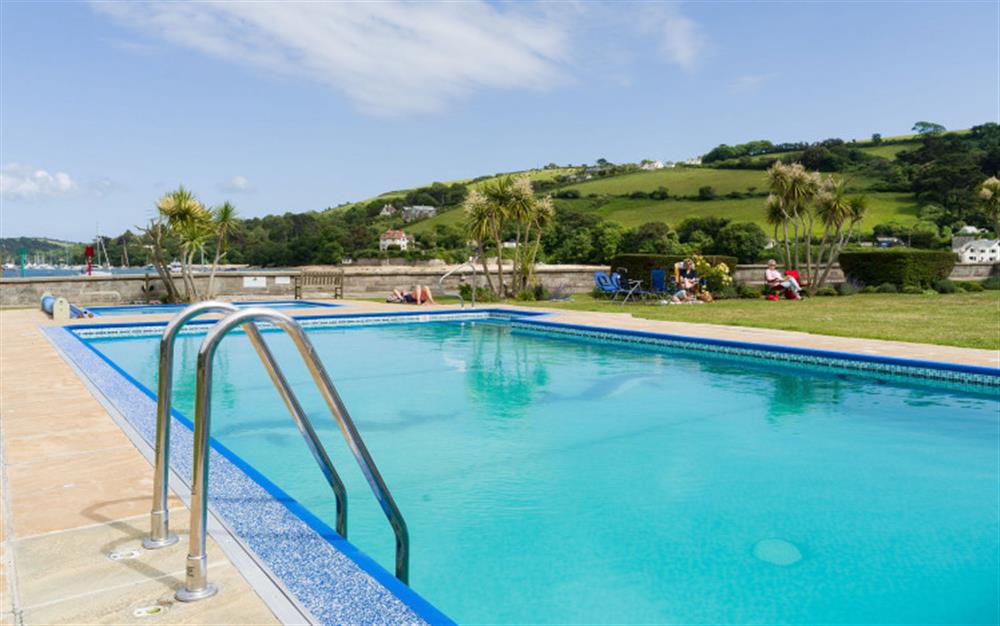 The communal swimming pool at The Salcombe at 43 The Salcombe in Salcombe