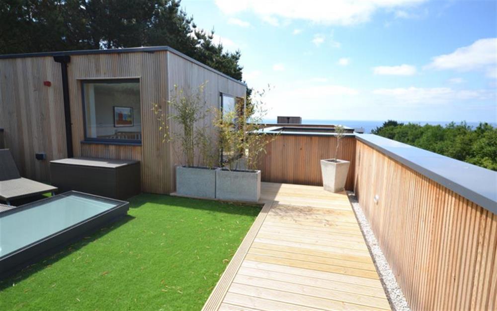 Looking towards the front roof terrace at 47 Talland in Looe