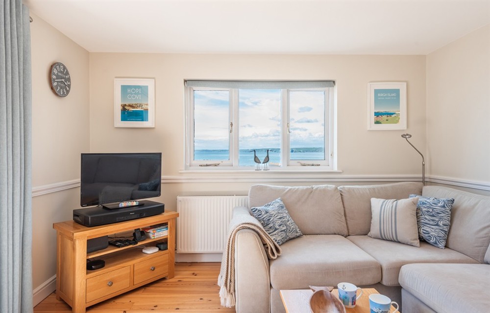 Inside 5 Armada House at 5 Armada House in Hope Cove