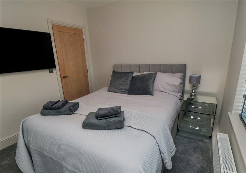This is a bedroom (photo 2) at 5 bed house, Bridlington