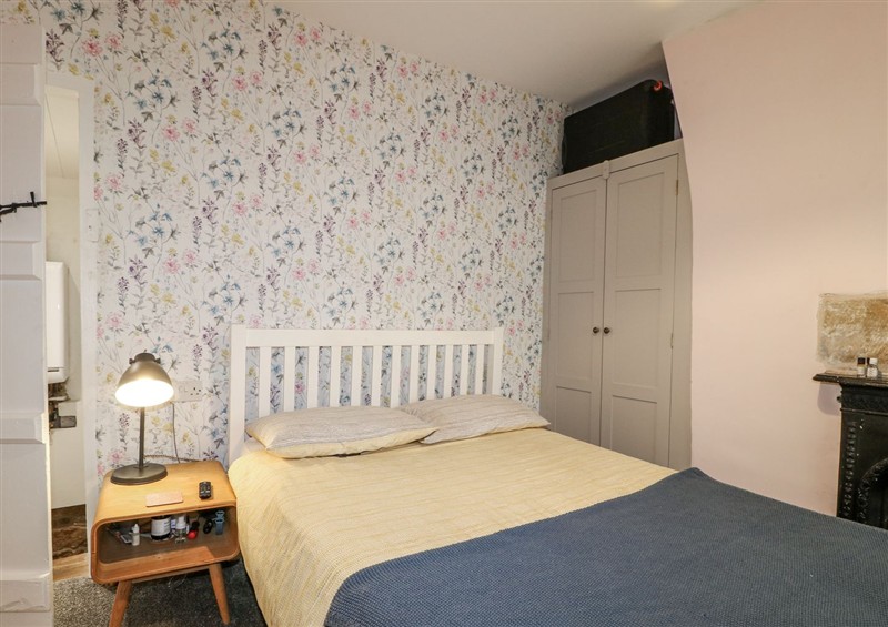 A bedroom in 5 Belper Lane End (photo 2) at 5 Belper Lane End, Belper