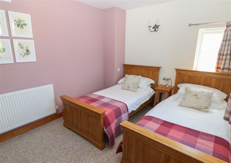 Bedroom (photo 2) at 5 Cart-Tws Bach, St Davids