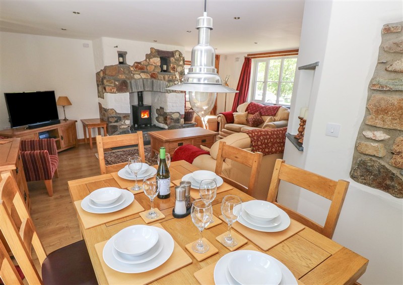 Enjoy the living room at 5 Cart-Tws Bach, St Davids