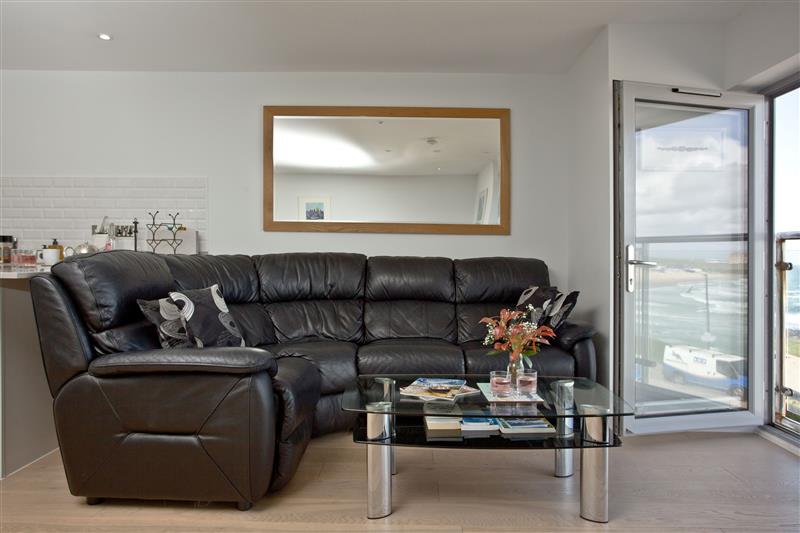 Living room (photo 2) at 5 Fistral Beach, Newquay, Cornwall