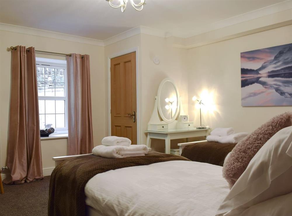 Comfy twin bedroom (photo 2) at 5 Ladstock Hall (Deluxe) in Keswick, Cumbria