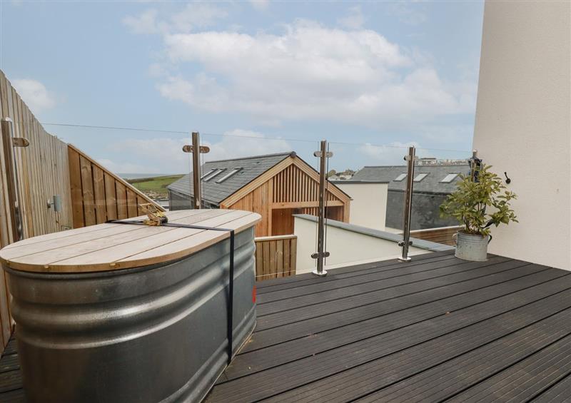 Spend some time in the hot tub at 5 Longshore, Newquay