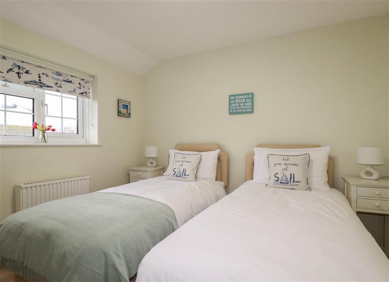 One of the 3 bedrooms (photo 2) at 5 Lower Elms, St Minver