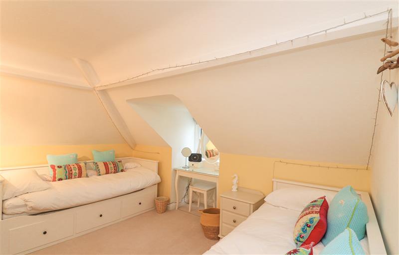 Bedroom (photo 2) at 5 Melbury, Salcombe