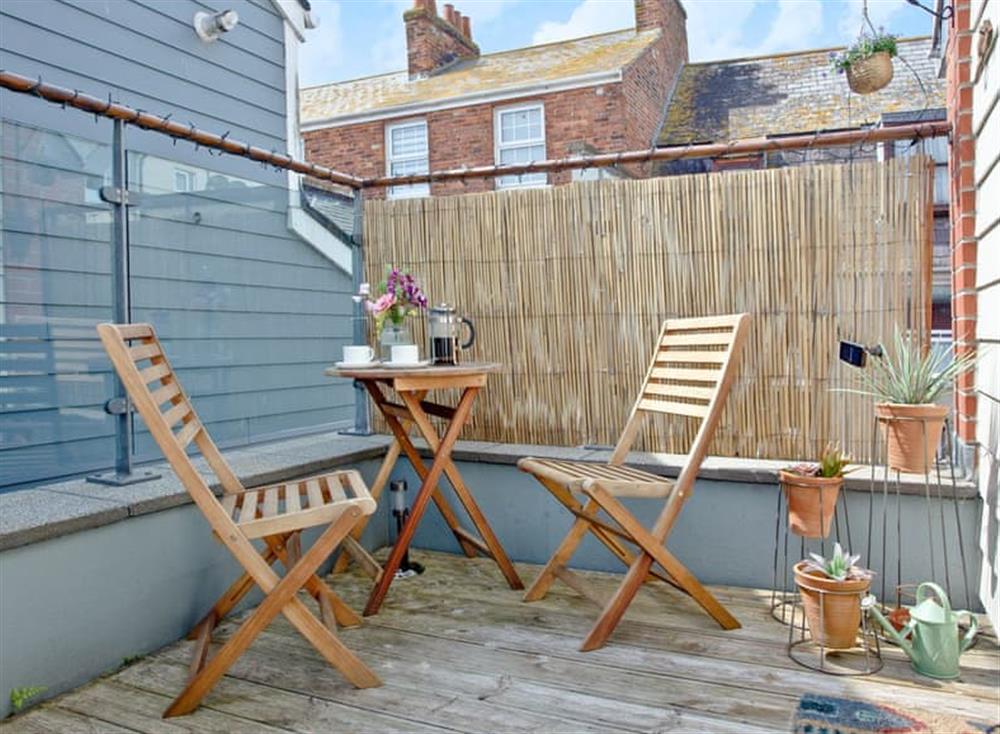 Terrace (photo 3) at 5 Park Mews in Weymouth, Dorset