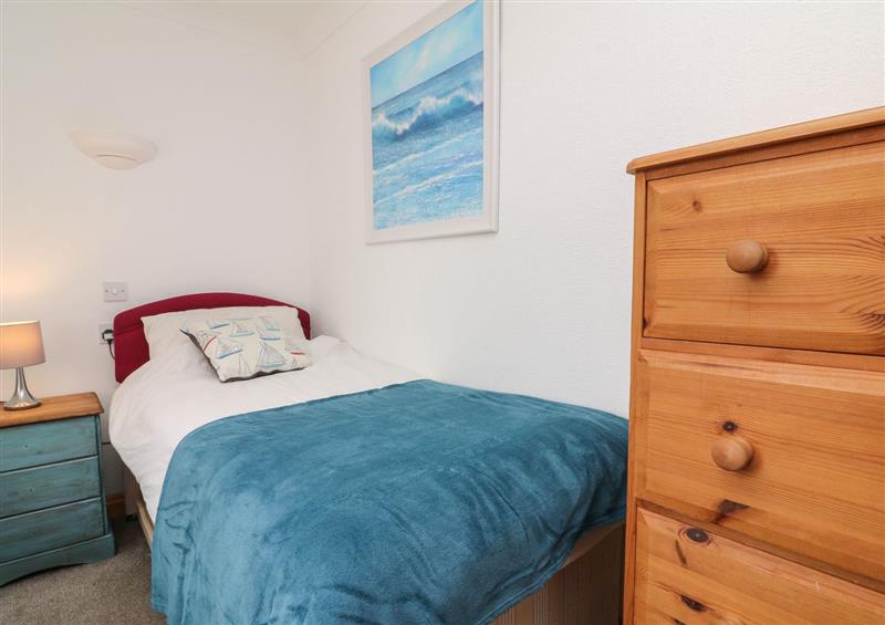 One of the 2 bedrooms at 5 Seymour Villas, Woolacombe