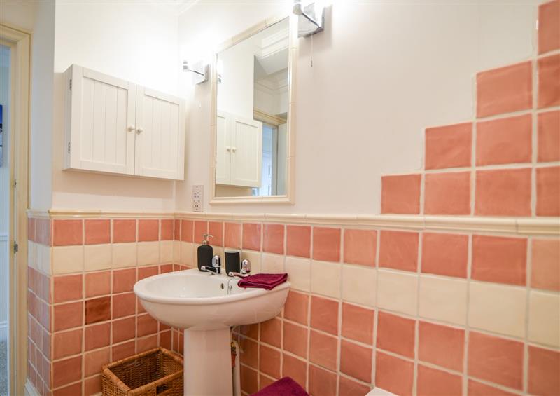 The bathroom at 5 St Michaels House, Lyme Regis