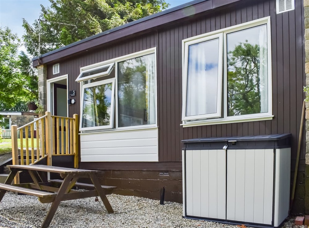 Exterior at 5 The Glade in Bude, Cornwall