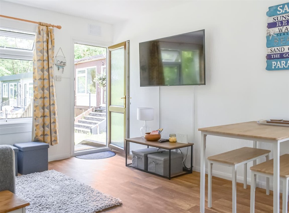 Open plan living space (photo 2) at 5 The Glade in Bude, Cornwall