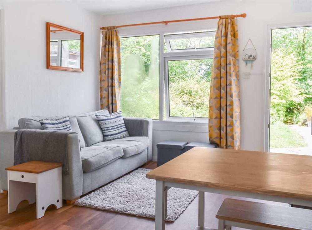 Open plan living space at 5 The Glade in Bude, Cornwall