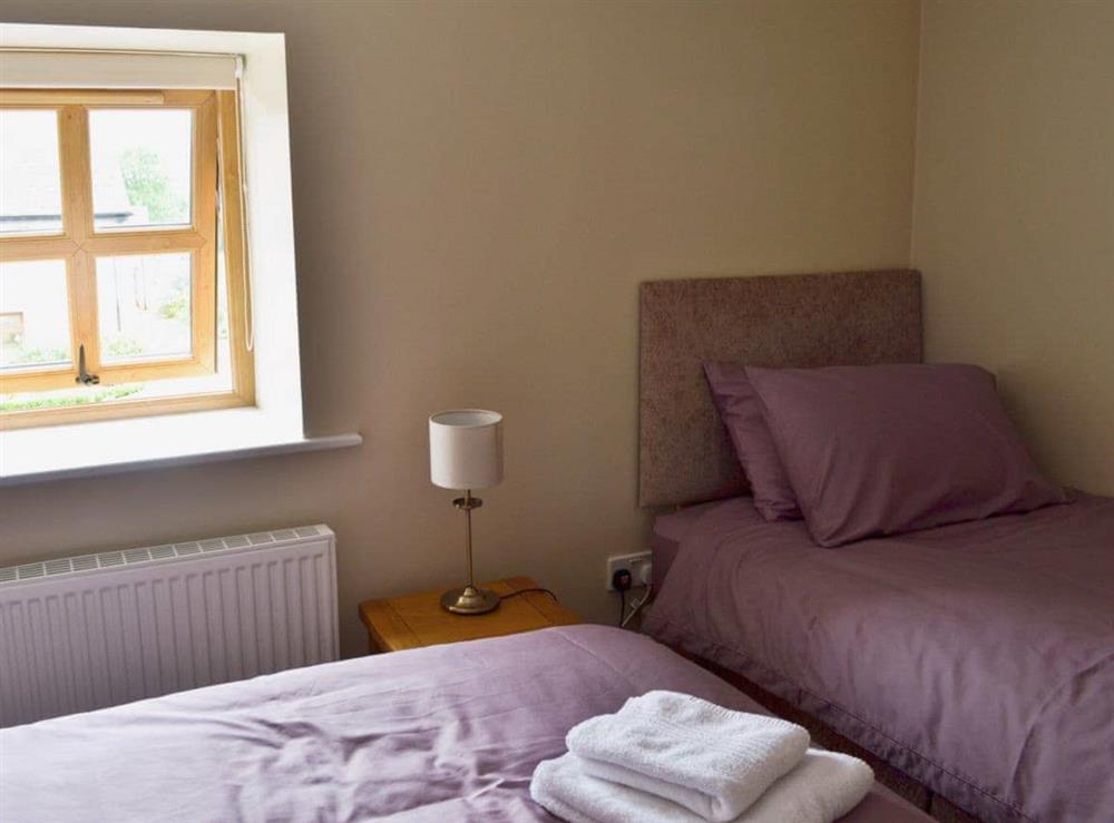 Cosy twin bedroom at 5 The Granary in Pendleton, near Clitheroe, Lancashire