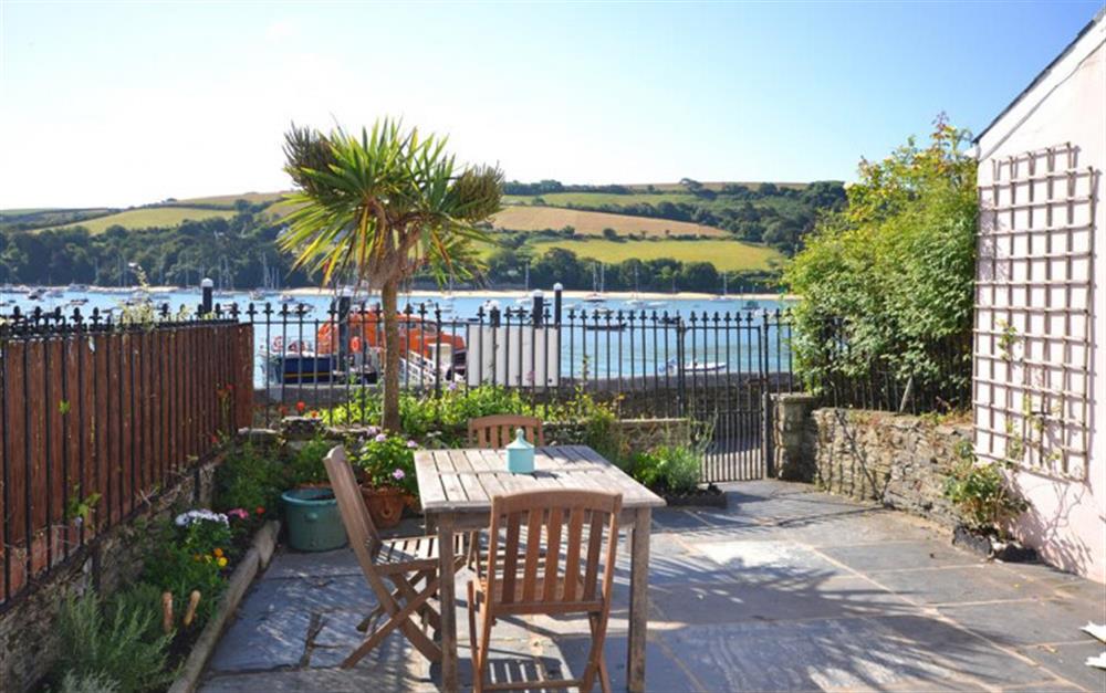 Another view of the patio overlooking the estuary at 5 Victoria Place in Salcombe