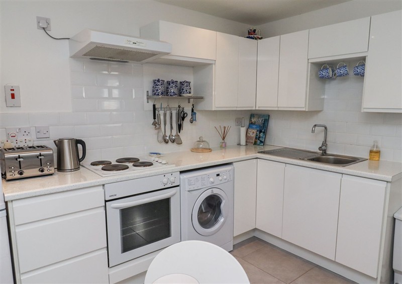Kitchen (photo 2) at 51 Longstone Park, Beadnell