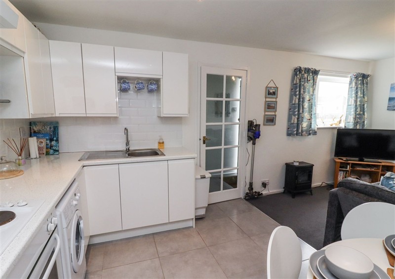 The kitchen (photo 2) at 51 Longstone Park, Beadnell