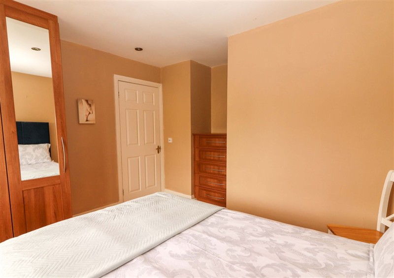 A bedroom in 51 Woodview Park (photo 4) at 51 Woodview Park, Tralee