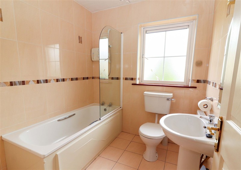 Bathroom at 51 Woodview Park, Tralee