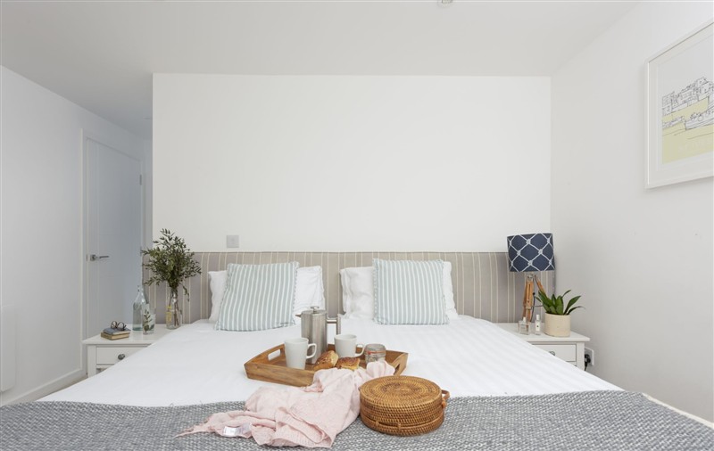 A bedroom in 55 Una at 55 Una, Cornwall