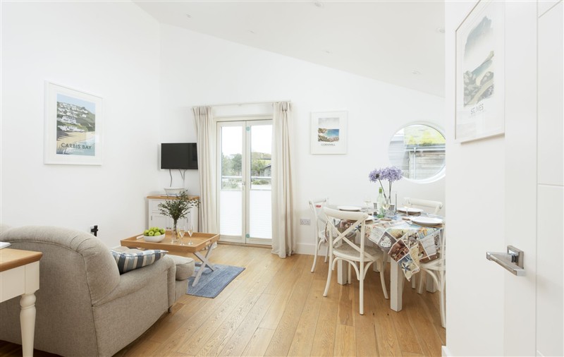 This is the living room at 55 Una, Cornwall