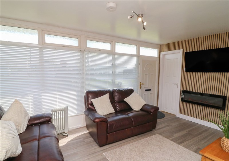 Inside at 56 Cherry Park Chalet, Chapel St Leonards