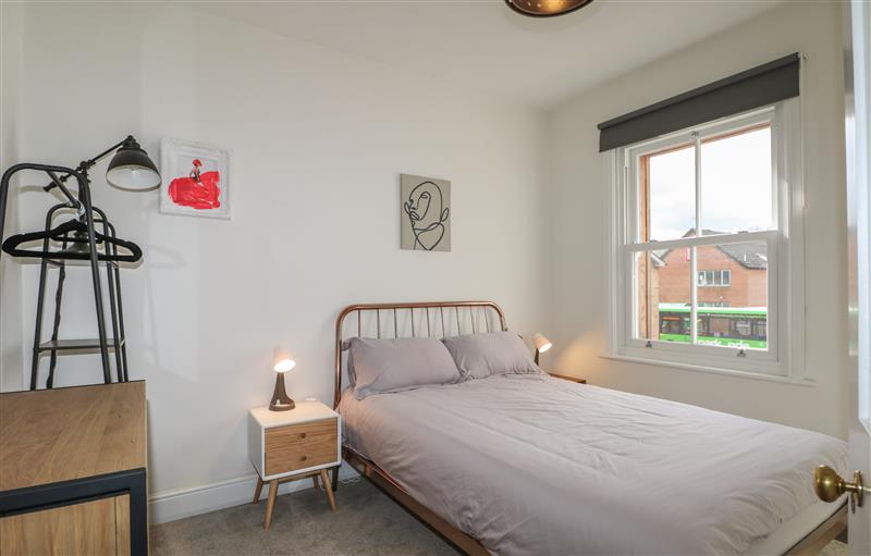 This is a bedroom at 59 Bar End Road, Winchester