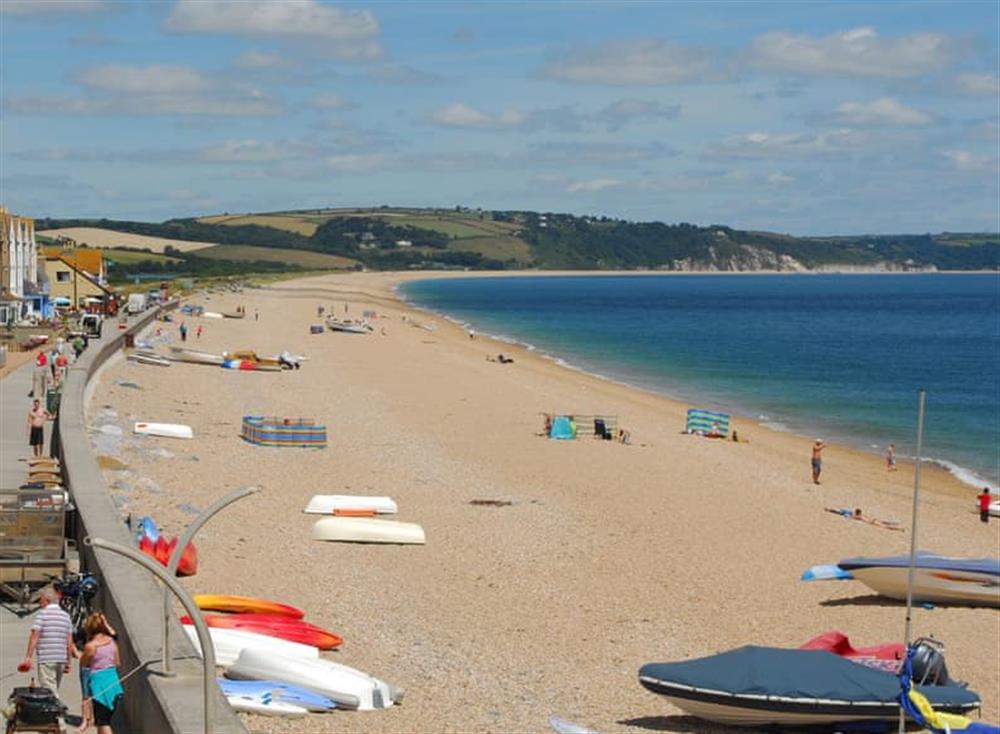 Photos of 6 At the Beach, Torcross