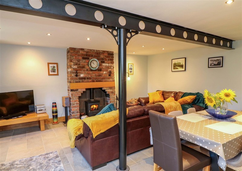 This is the living room (photo 2) at 6 Brook Court, Thulston near Derby