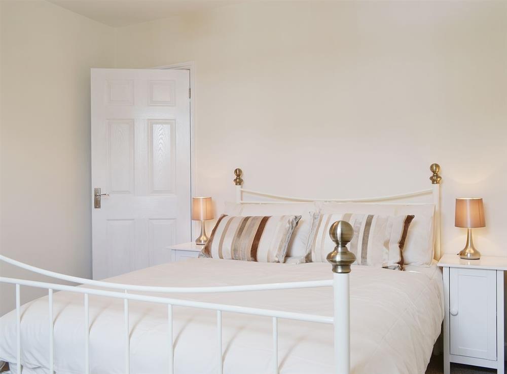 Double bedroom at 6 Catherine Cottages in Keswick, Cumbria