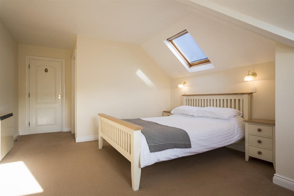 Spacious master bedroom with new (2017) King-size bed at 6 Chichester Court in Hope Cove, Nr Kingsbridge