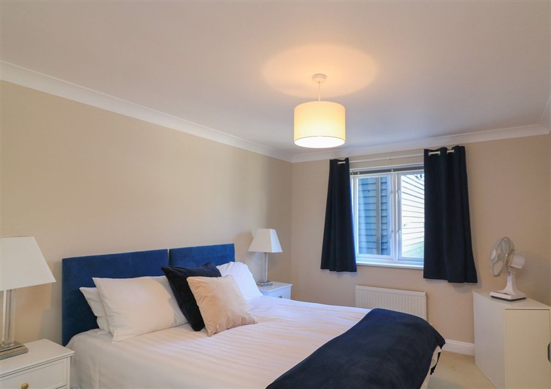 One of the bedrooms at 6 Dartmouth House, Dartmouth