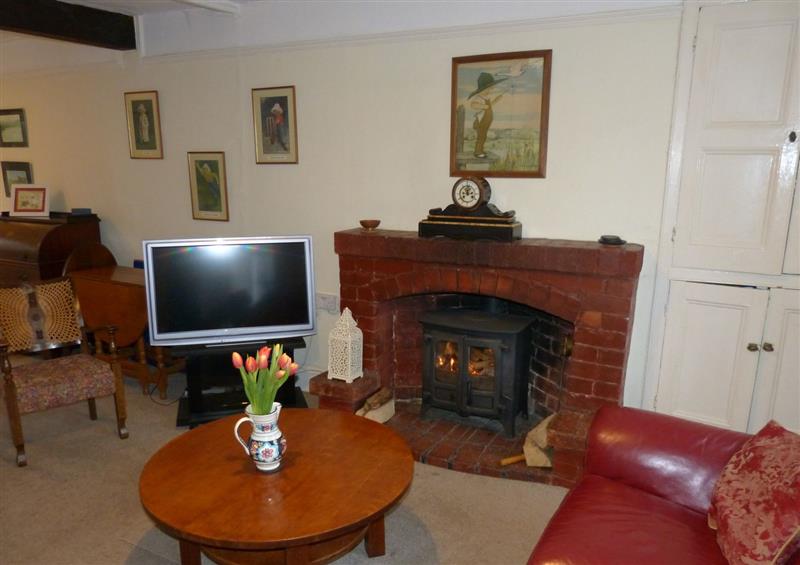 The living room at 6 Glyn Terrace, Borth-Y-Gest near Porthmadog