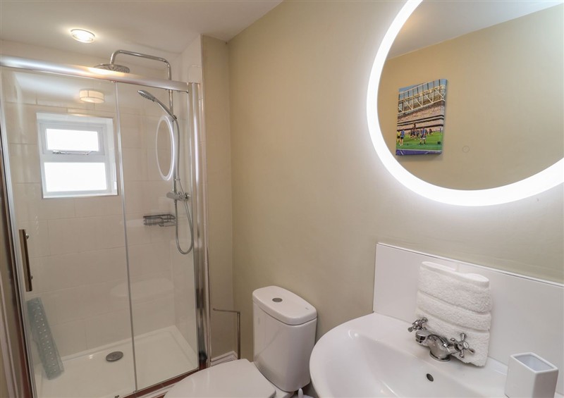 Bathroom at 6 Gravel Hill, near Burnham Market