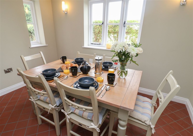 Dining room (photo 2) at 6 Gravel Hill, near Burnham Market