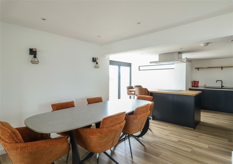 Dining room at 6 Gwelfor Estate, Cemaes Bay