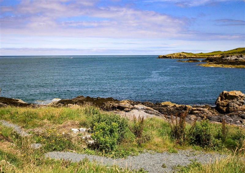 The area around 6 Gwelfor Estate at 6 Gwelfor Estate, Cemaes Bay