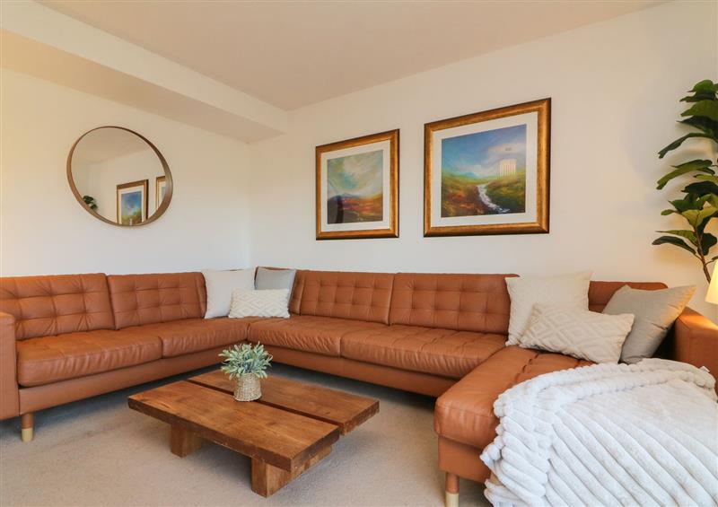 The living room at 6 Knowle Gardens, Combe Martin