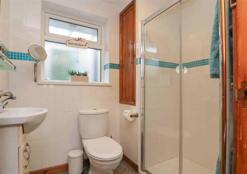 This is the bathroom (photo 2) at 6 Knowle Gardens, Combe Martin