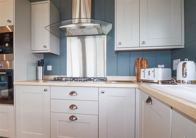 The kitchen (photo 3) at 6 Meadow Retreat, Dobwalls