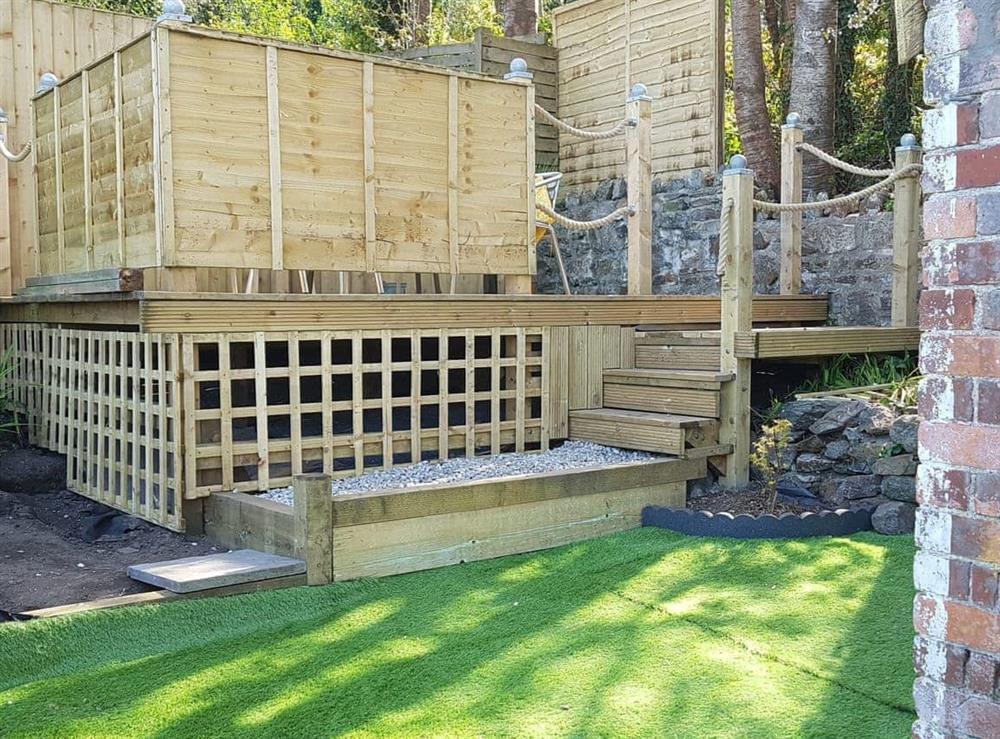 Raised decked area within the garden at 6 Middleway in PAR, Cornwall