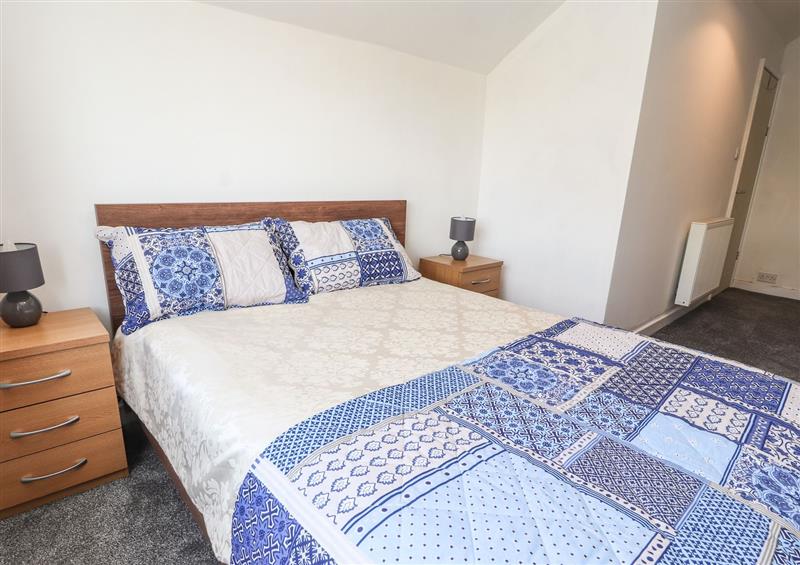 One of the 2 bedrooms at 6 Mountain Road, Llanfechell