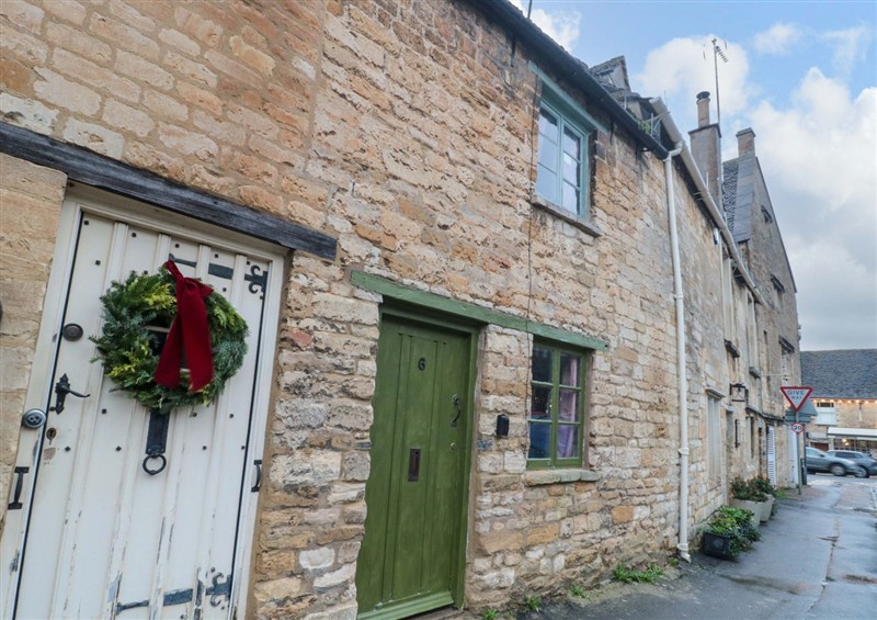 This is the setting of 6 Priory Lane at 6 Priory Lane, Burford