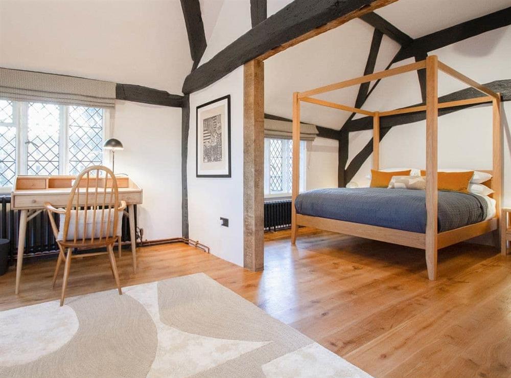 Four Poster bedroom at 6 Priory Row in Coventry, West Midlands